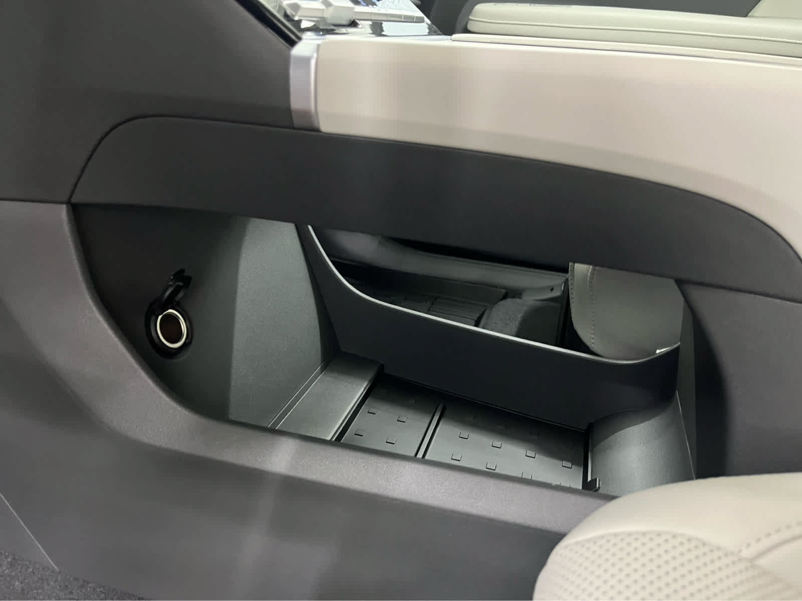 New 2026 Hyundai Santa Fe SEL FWD image 12