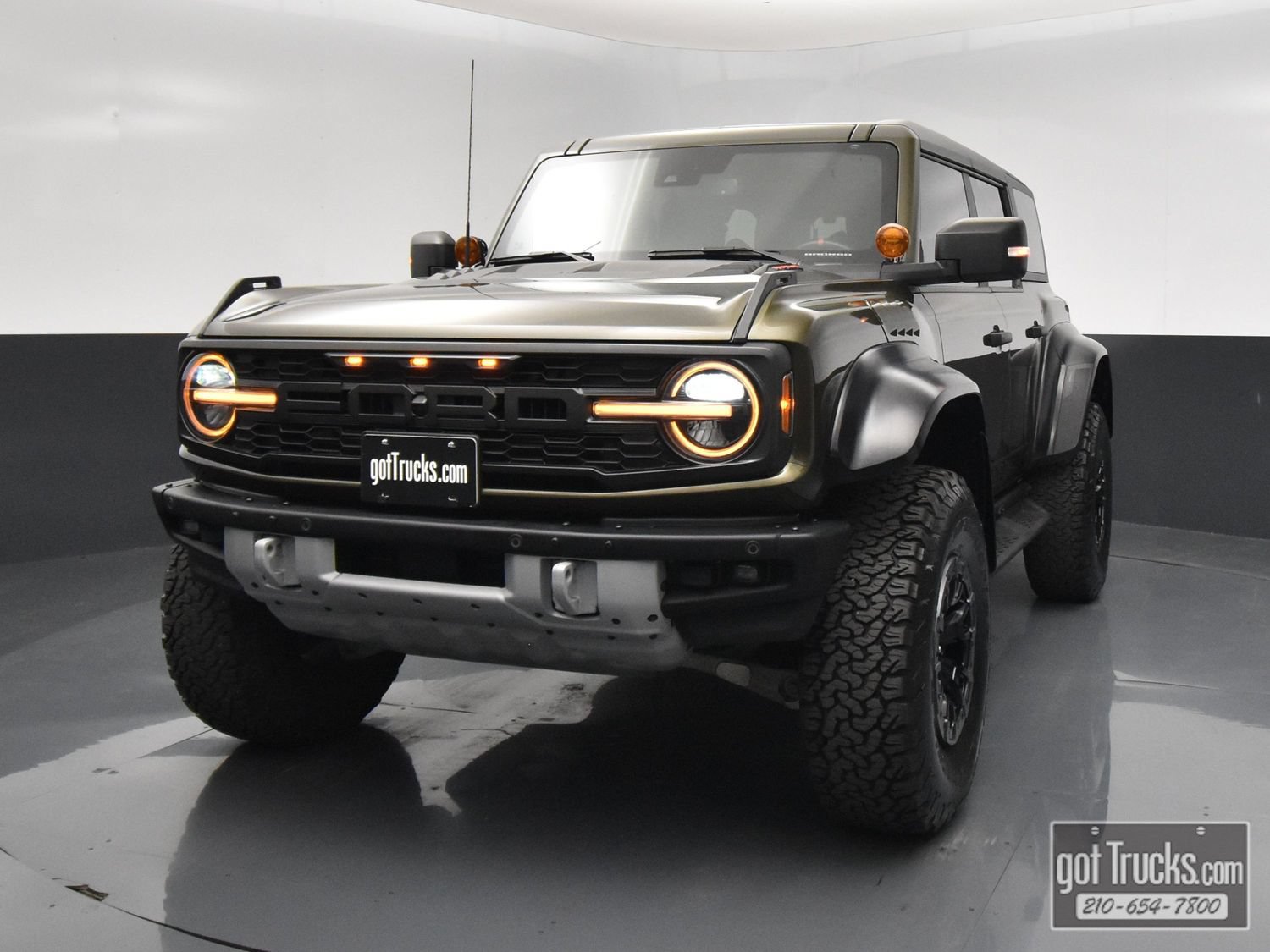 Used 2024 Ford Bronco Raptor w/ Interior Carbon Fiber Pack 6 AWD/4WD image 48