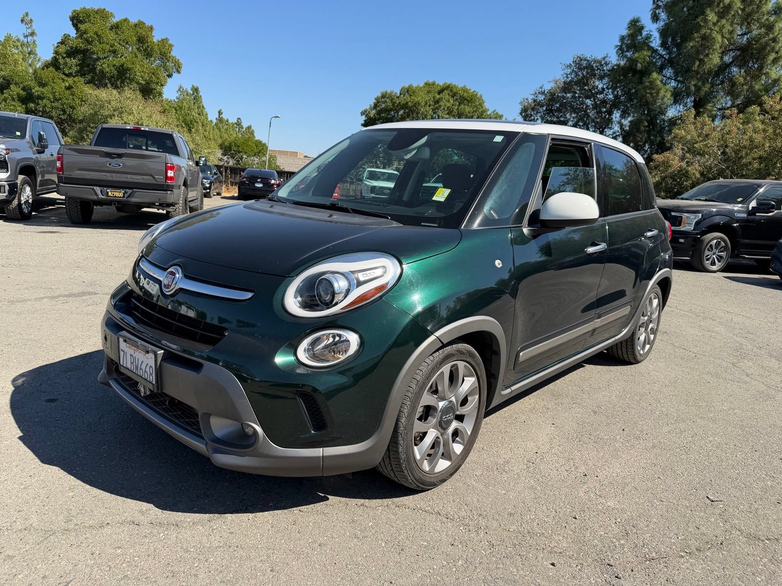Used 2014 FIAT 500L Trekking