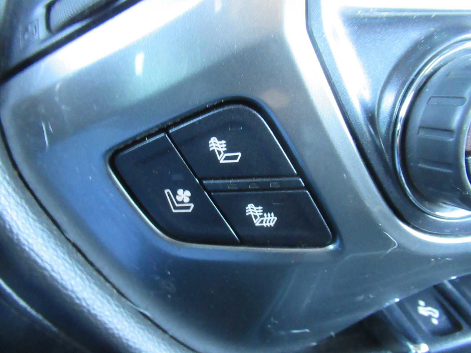 Used 2016 Chevrolet Silverado 1500 LTZ Z71 w/ LTZ Plus Package image 40