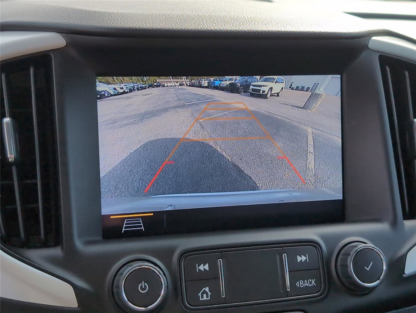 Used 2021 GMC Terrain SLT image 15