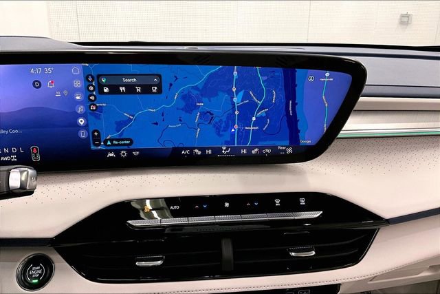 Used 2025 Buick Enclave Avenir AWD/4WD image 31