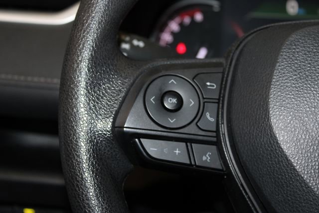 Used 2024 Toyota RAV4 LE image 22