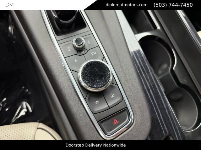 Used 2022 Cadillac Escalade Sport w/ Touring Package AWD/4WD image 27