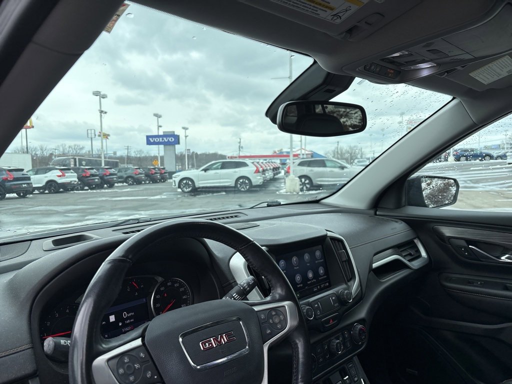 Used 2020 GMC Terrain SLT w/ Preferred Package image 16