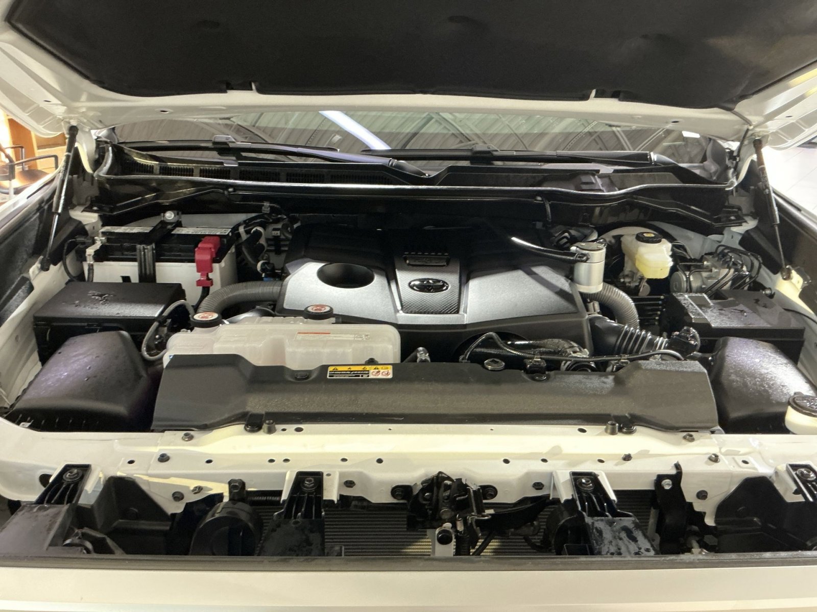 Used 2024 Toyota Tundra Limited image 33