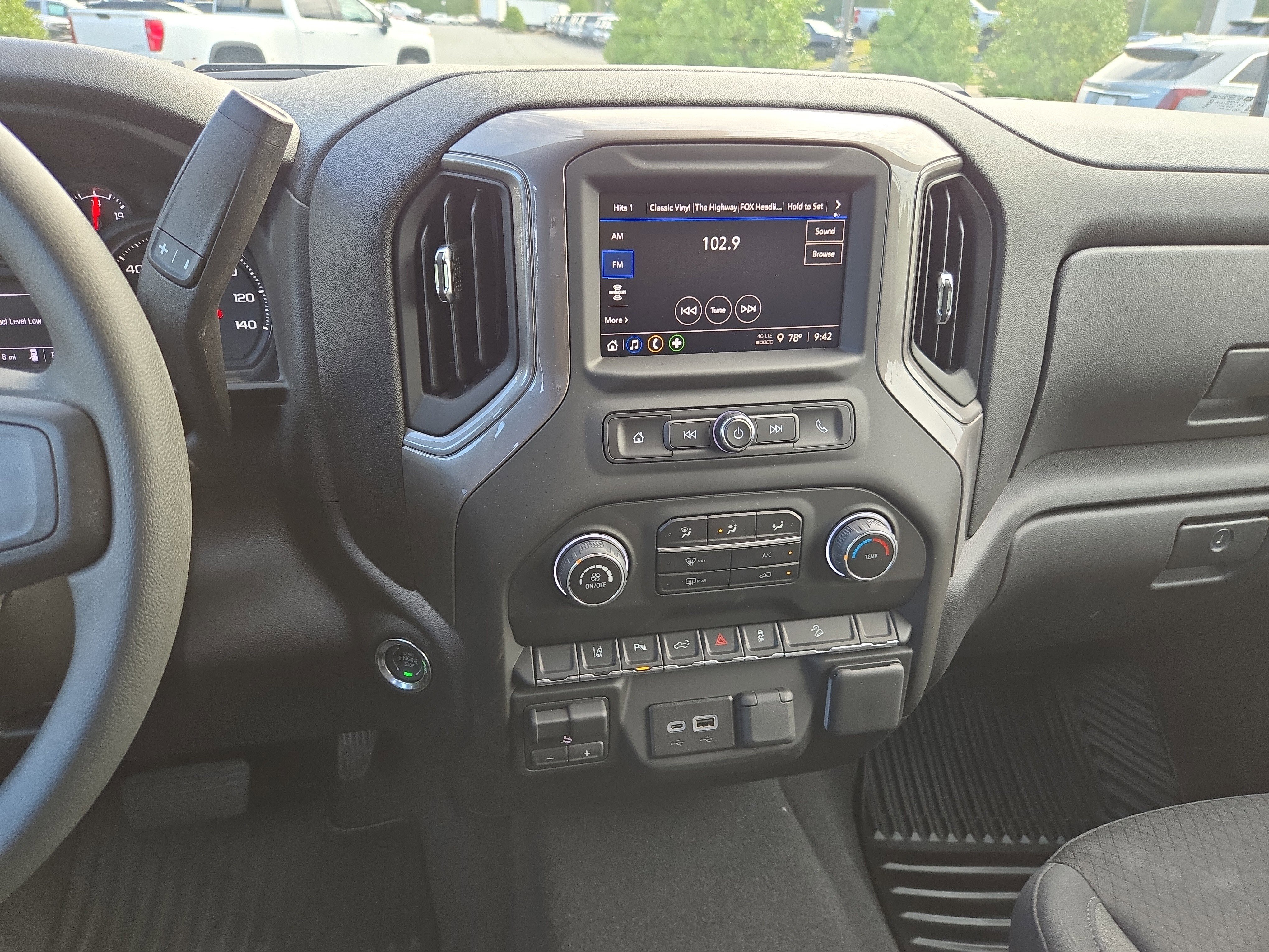 New 2026 Chevrolet Silverado 2500 Custom w/ Custom Value Package image 23