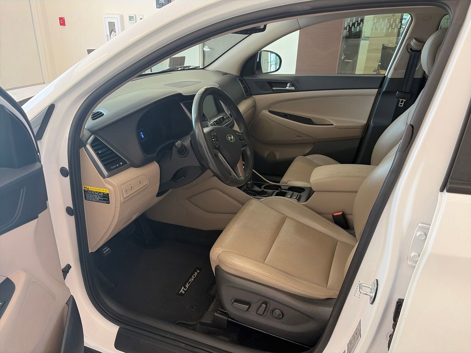 Used 2017 Hyundai Tucson SE Plus FWD image 12