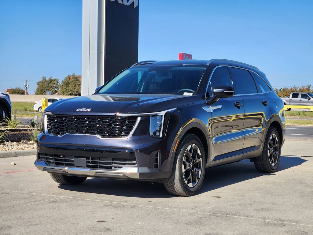 New 2026 Kia Sorento S w/ S Panoramic Sunroof Package image 2