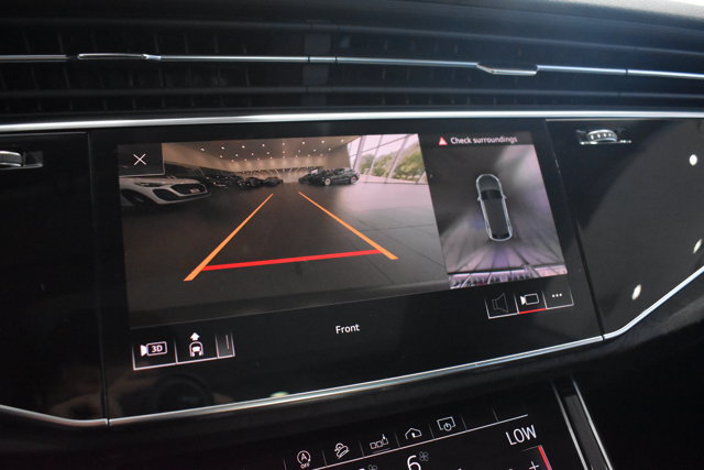 Used 2020 Audi Q8 Premium Plus w/ Premium Plus Package AWD/4WD image 16