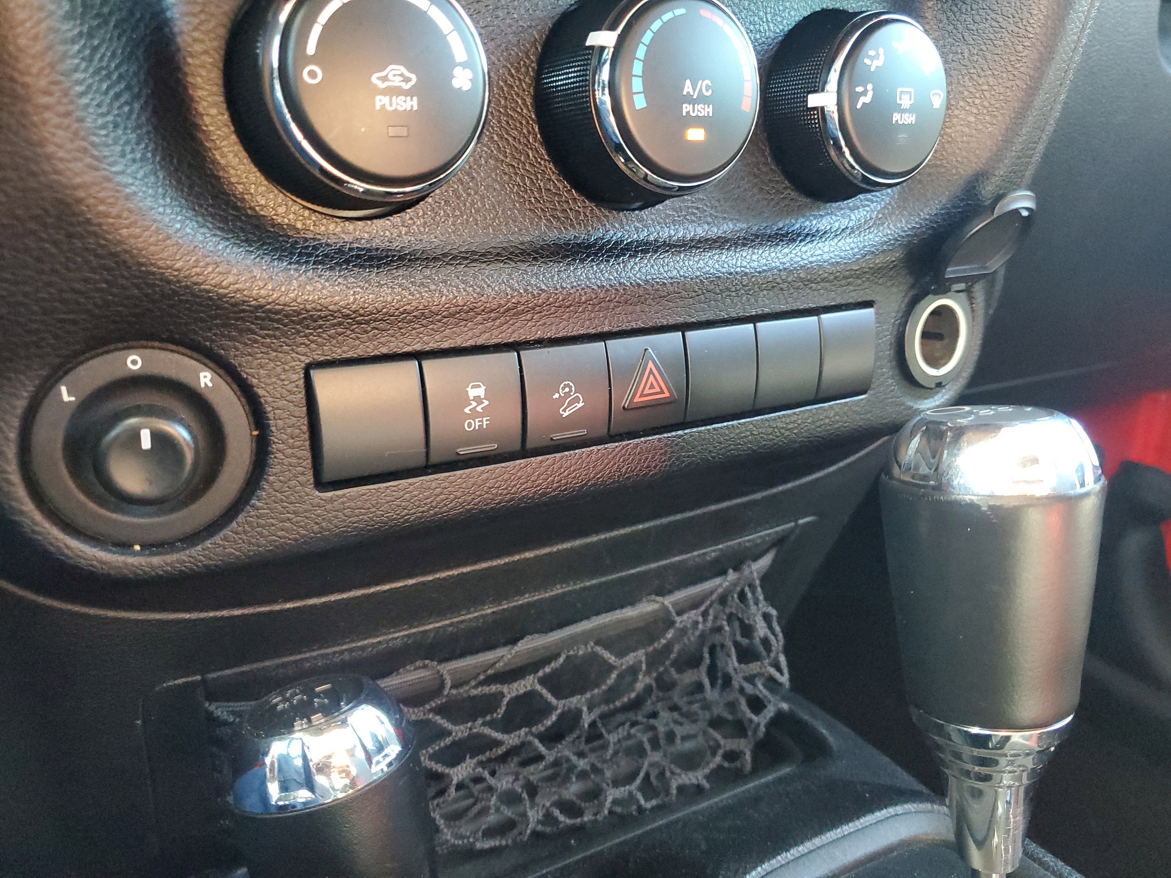 Used 2016 Jeep Wrangler Unlimited Sport w/ Quick Order Package 24S image 37