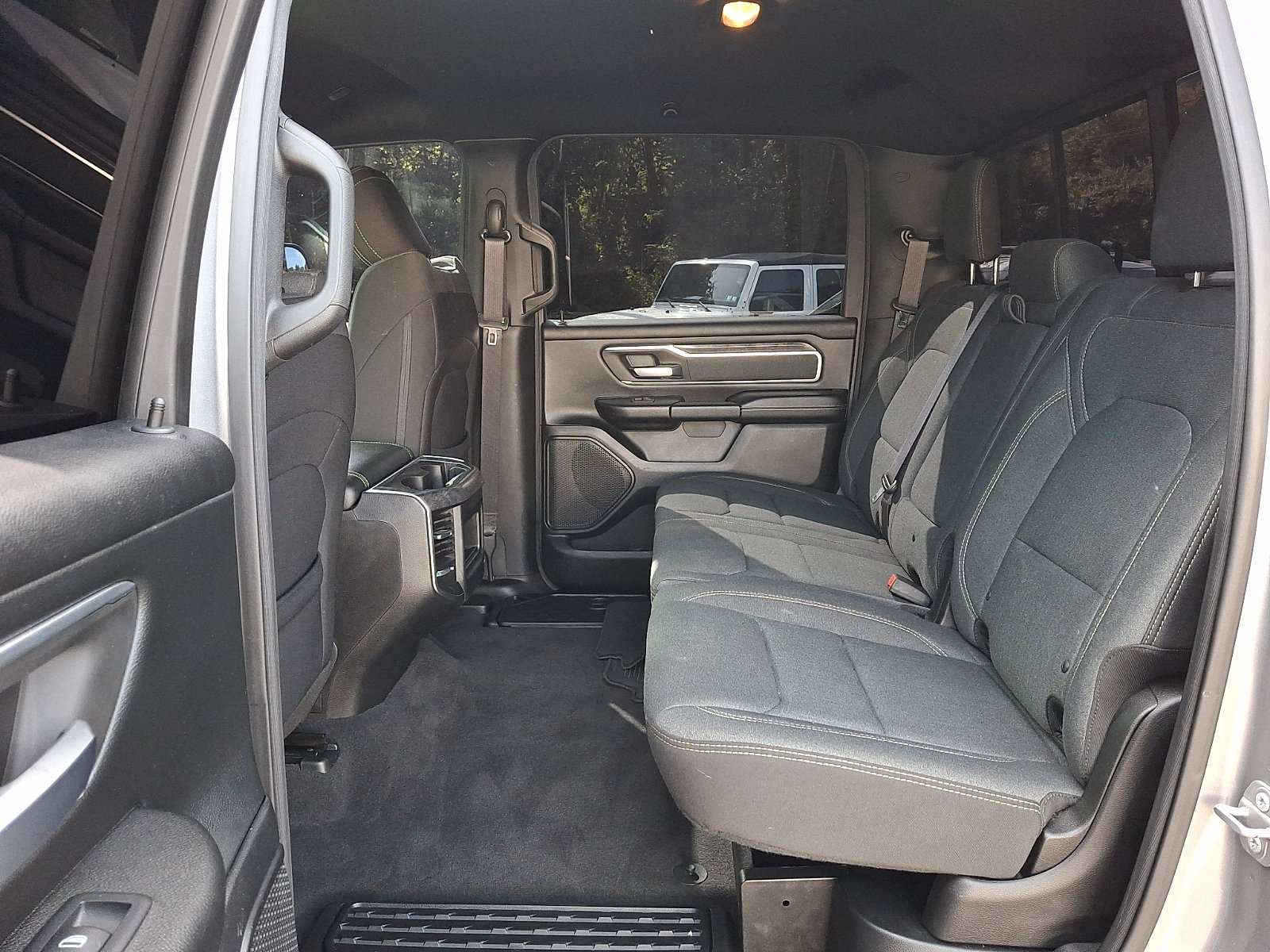 Certified 2019 RAM 1500 Big Horn AWD/4WD image 10