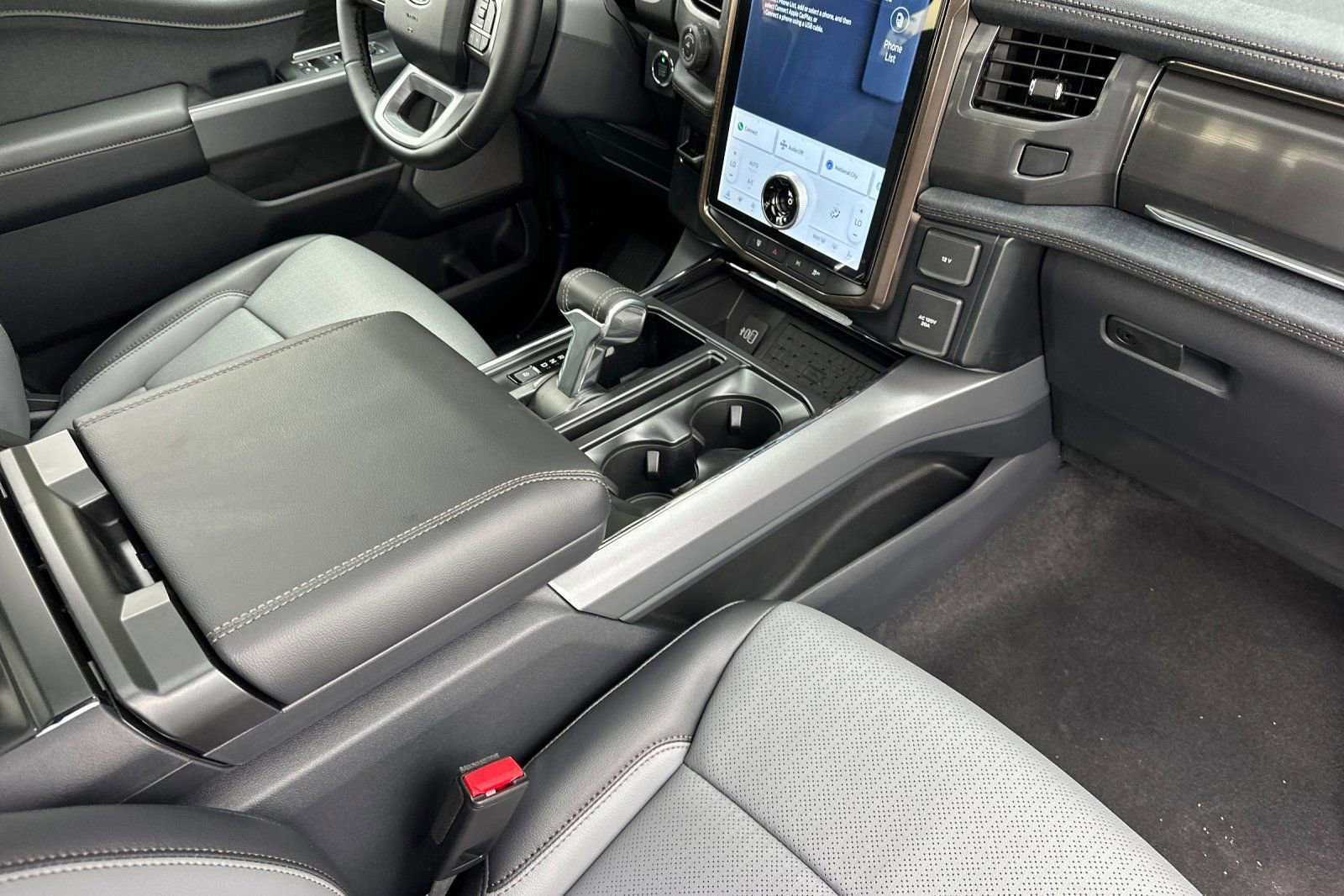 New 2025 Ford F150 Lightning Lariat image 12