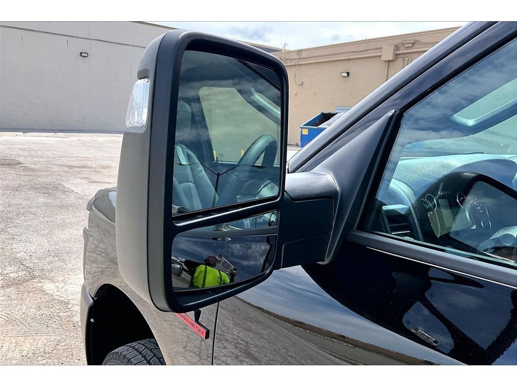 New 2026 RAM 3500 Tradesman AWD/4WD image 38