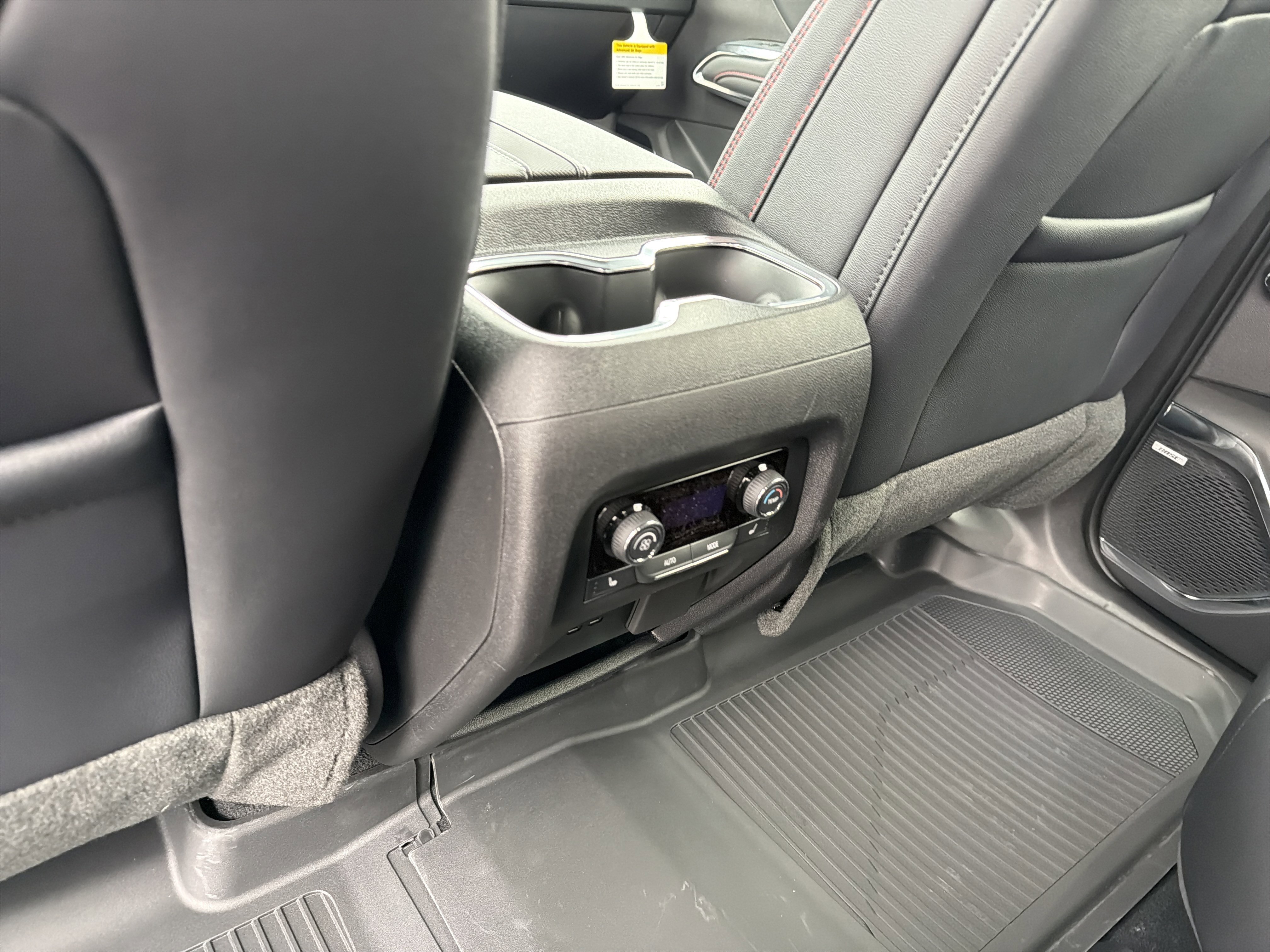 New 2026 Chevrolet Traverse RS image 14