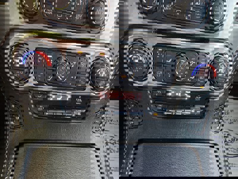 Used 2018 Chevrolet Tahoe Premier w/ RST 6.2L Performance Edition image 21