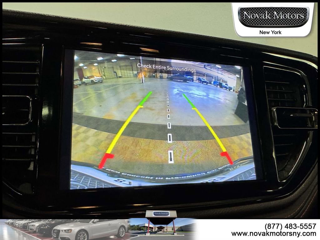 Used 2021 Dodge Durango R/T w/ Blacktop Package AWD/4WD image 21