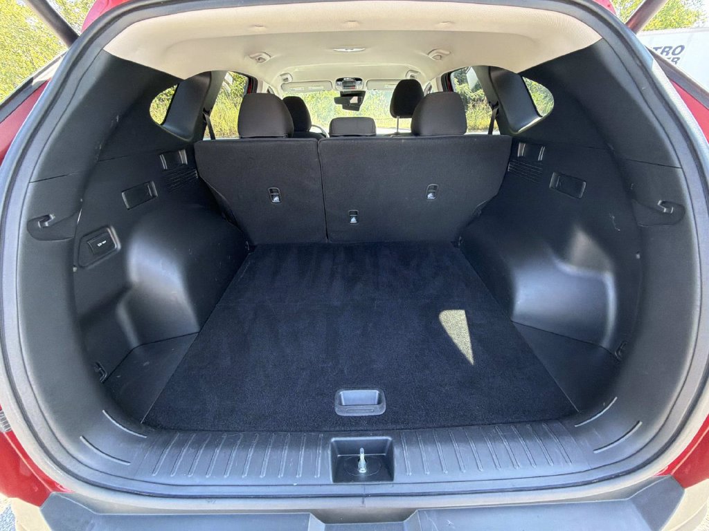 Used 2025 Hyundai Tucson SEL AWD/4WD image 13