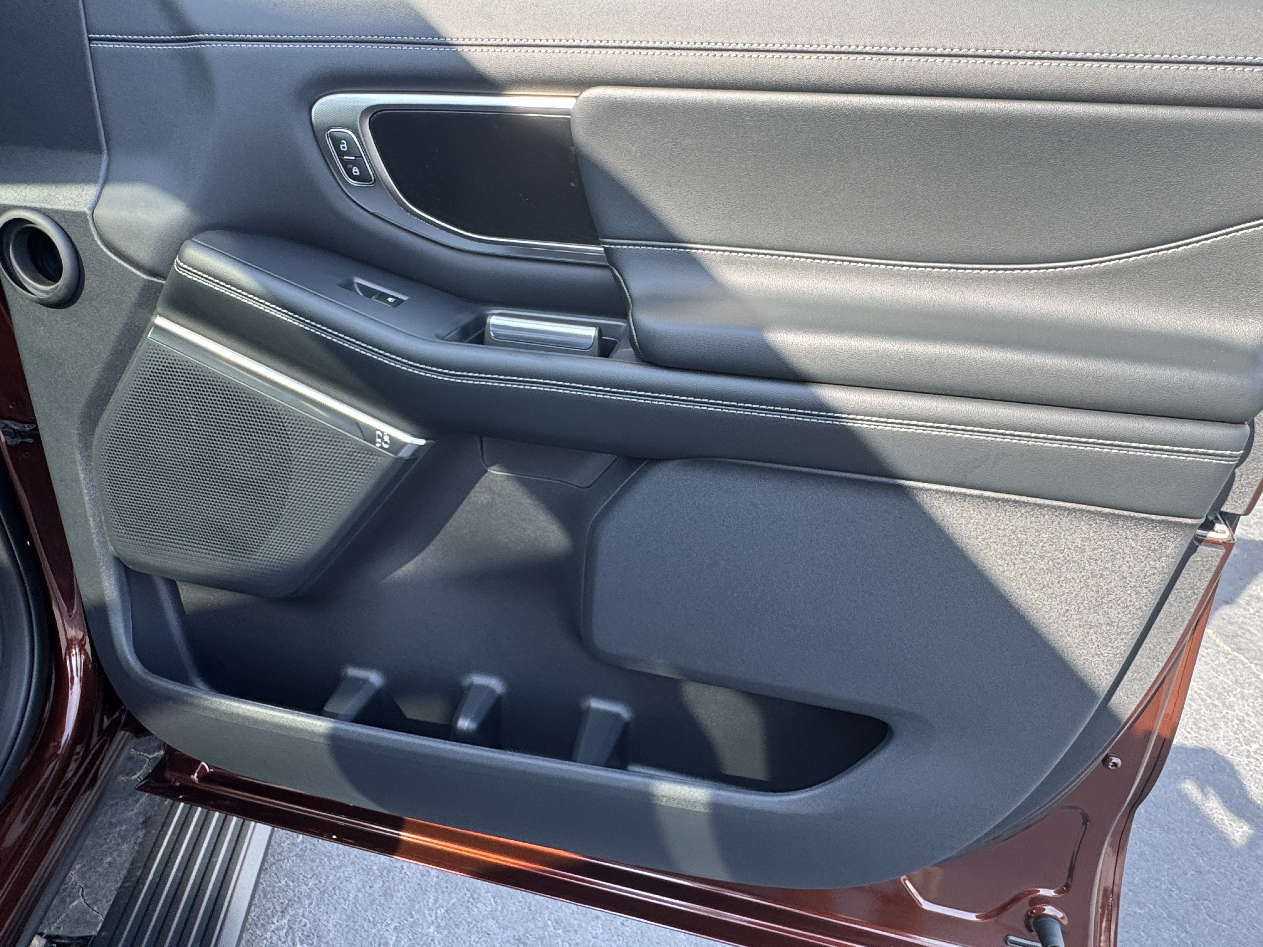 New 2027 Ford Expedition Max Platinum w/ Stealth Appearance Package RWD image 17