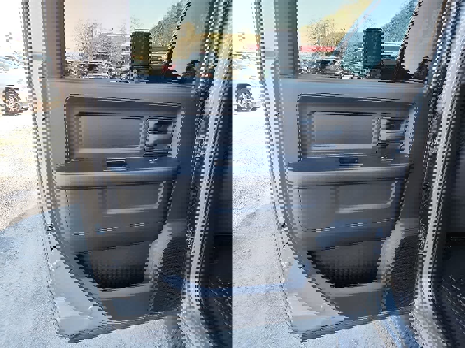 Certified 2024 RAM 3500 Tradesman w/ Chrome Appearance Group image 27