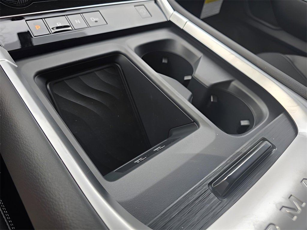 New 2026 Nissan Armada SV image 32