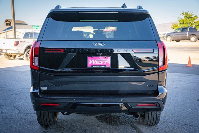 New 2025 Ford Expedition Max Platinum image 9