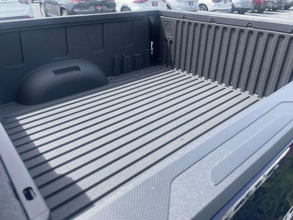 New 2026 Toyota Tundra Limited AWD/4WD image 10