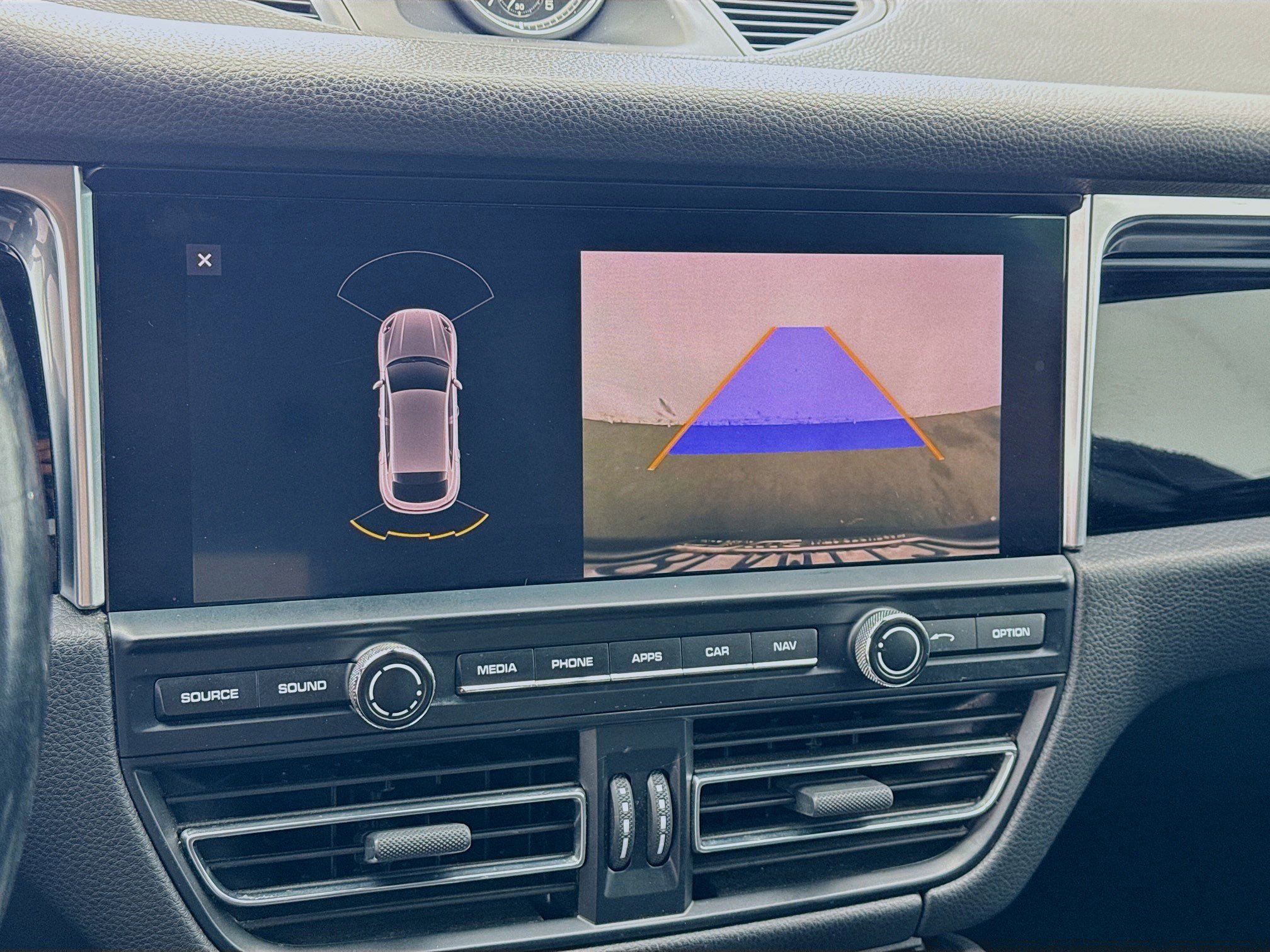 Used 2019 Porsche Macan image 10