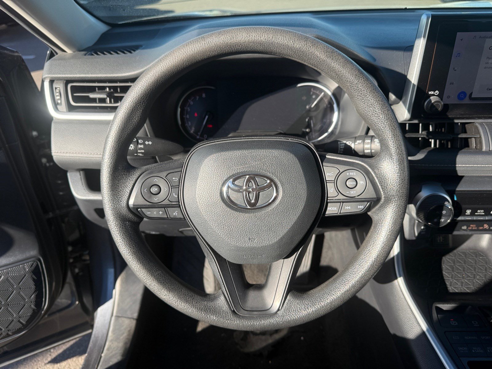 Certified 2024 Toyota RAV4 XLE AWD/4WD image 9