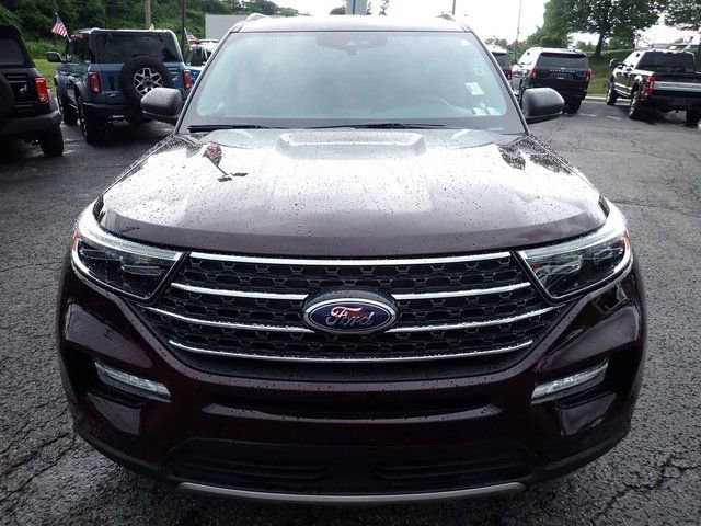 Certified 2023 Ford Explorer XLT w/ Equipment Group 202A AWD/4WD image 13