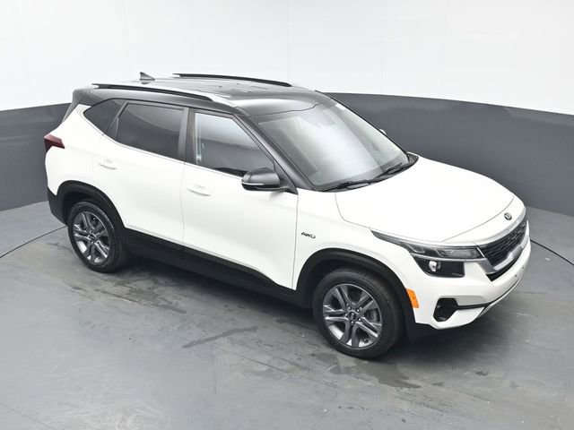 Used 2021 Kia Seltos S AWD/4WD image 35