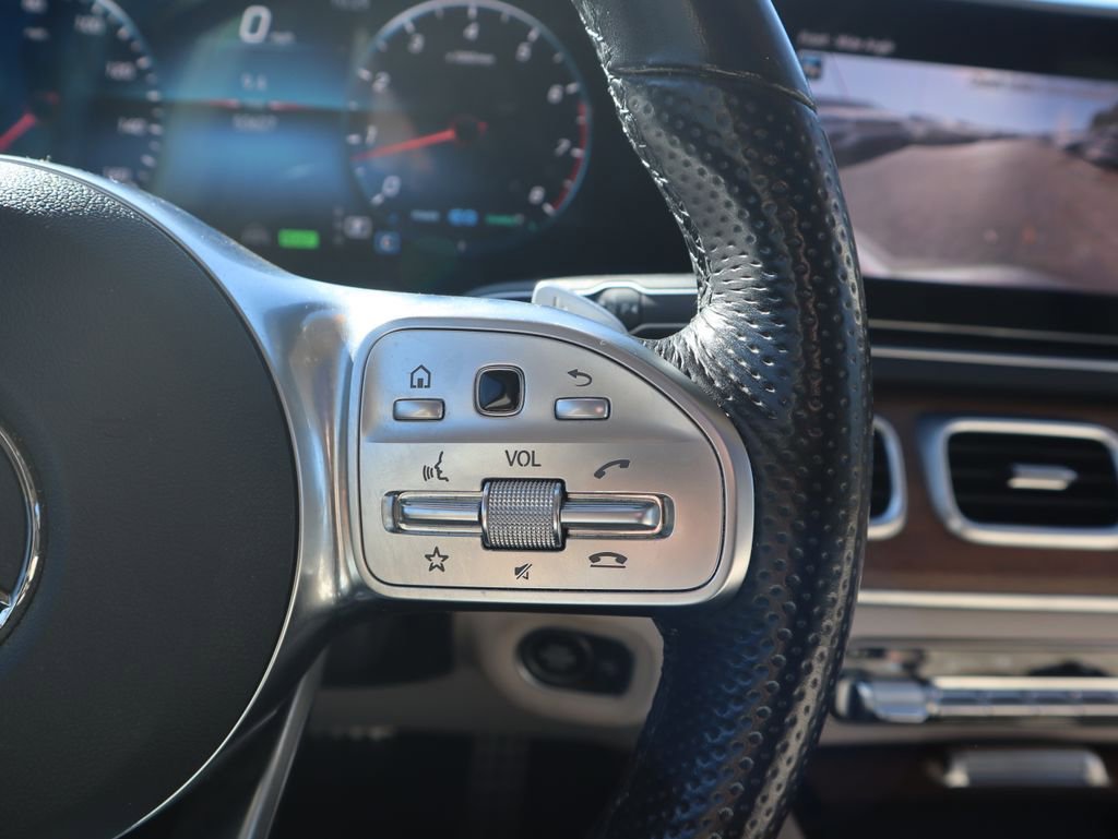 Used 2023 Mercedes-Benz GLS 450 4MATIC image 21