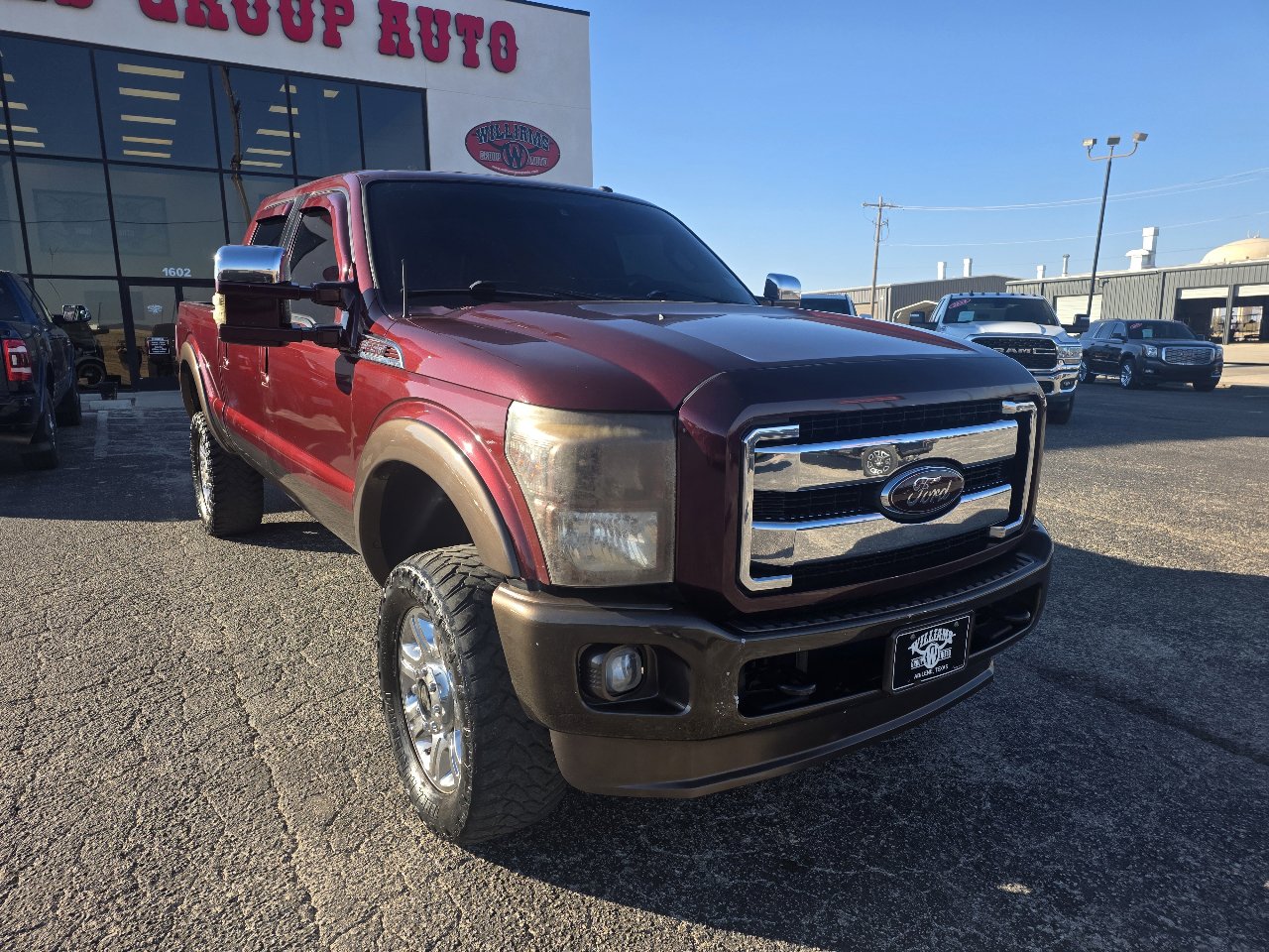 Used 2011 Ford F250 Lariat w/ Lariat Interior Pkg image 1