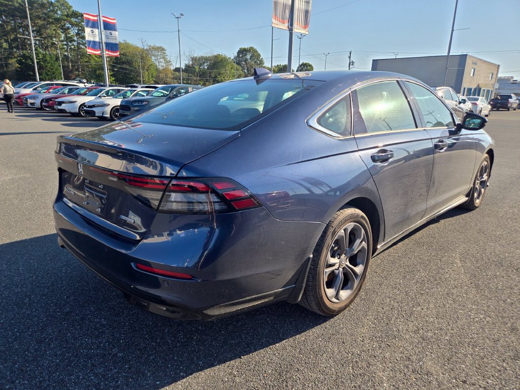 Used 2025 Honda Accord EX-L image 5