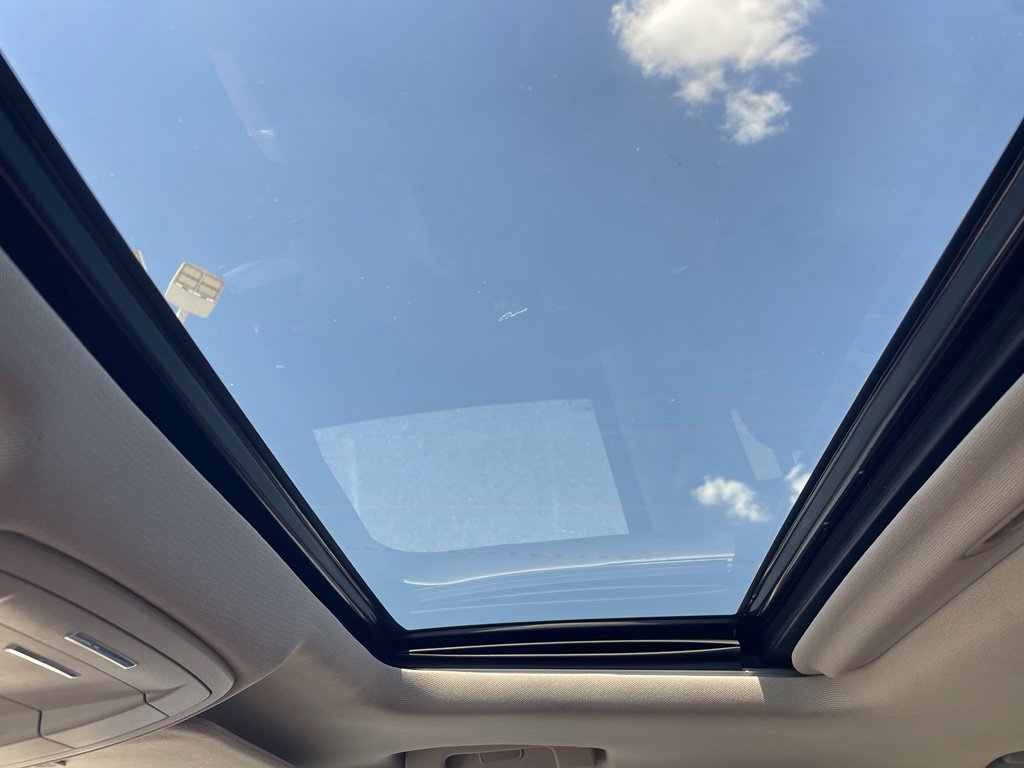 Used 2019 Chevrolet Tahoe Premier RWD image 11