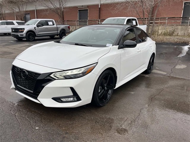 Used 2023 Nissan Sentra SR w/ Midnight Edition Package image 7