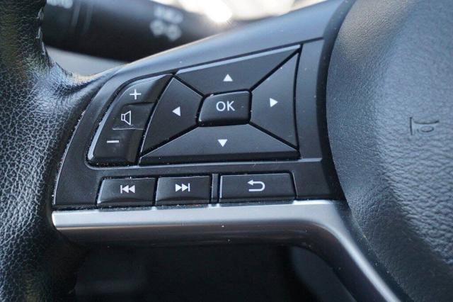 Certified 2022 Nissan Rogue Sport SL image 28