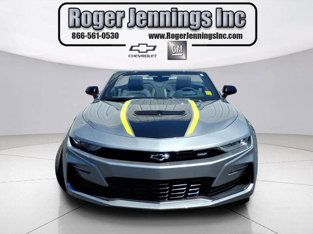 Used 2023 Chevrolet Camaro SS RWD image 7