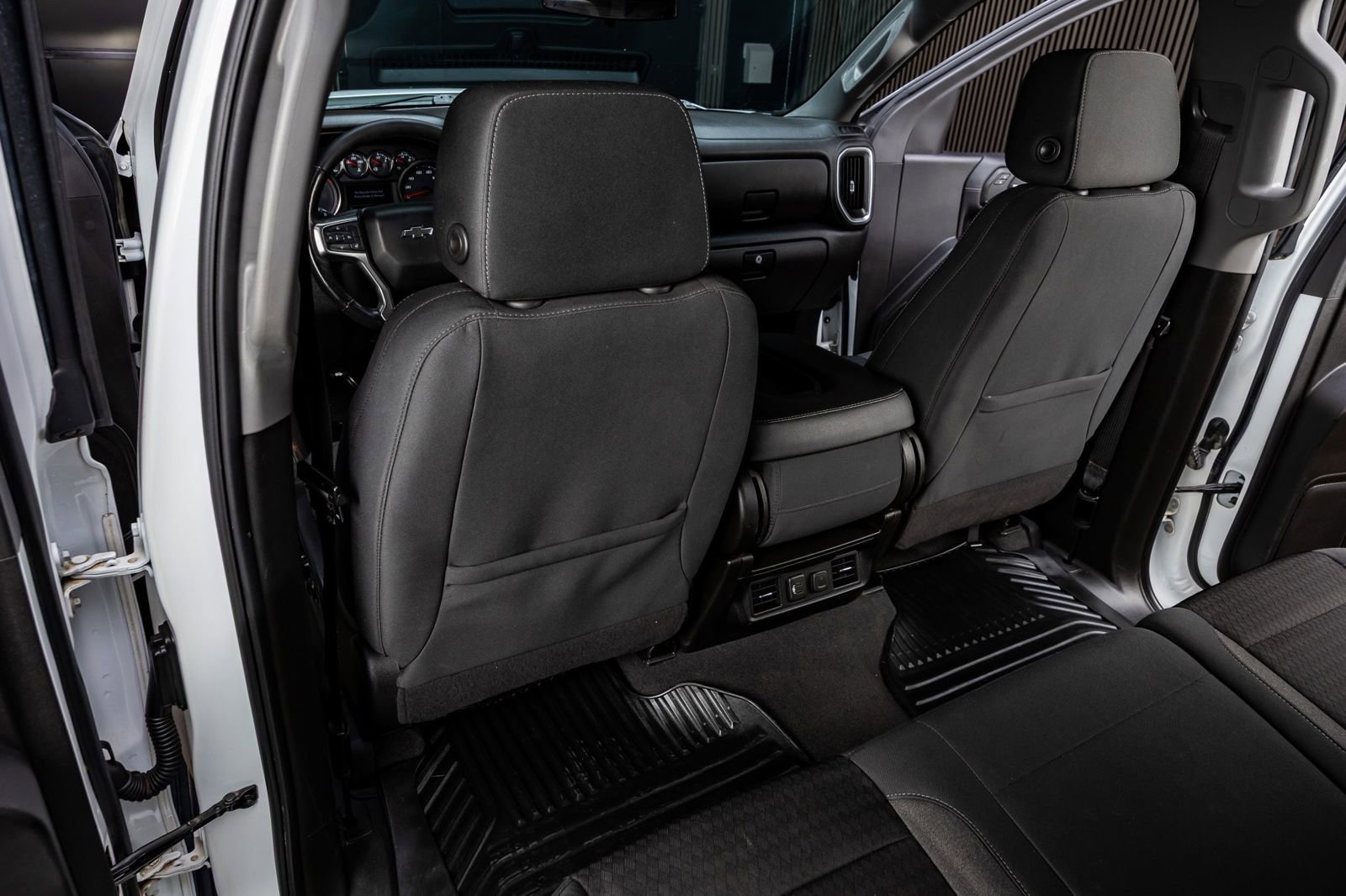 Used 2020 Chevrolet Silverado 1500 RST w/ Texas Edition image 33