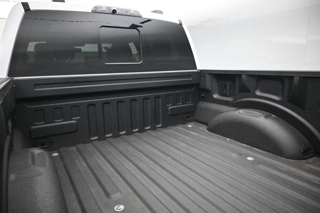 Used 2022 Ford F150 Raptor w/ Equipment Group 801A High AWD/4WD image 25
