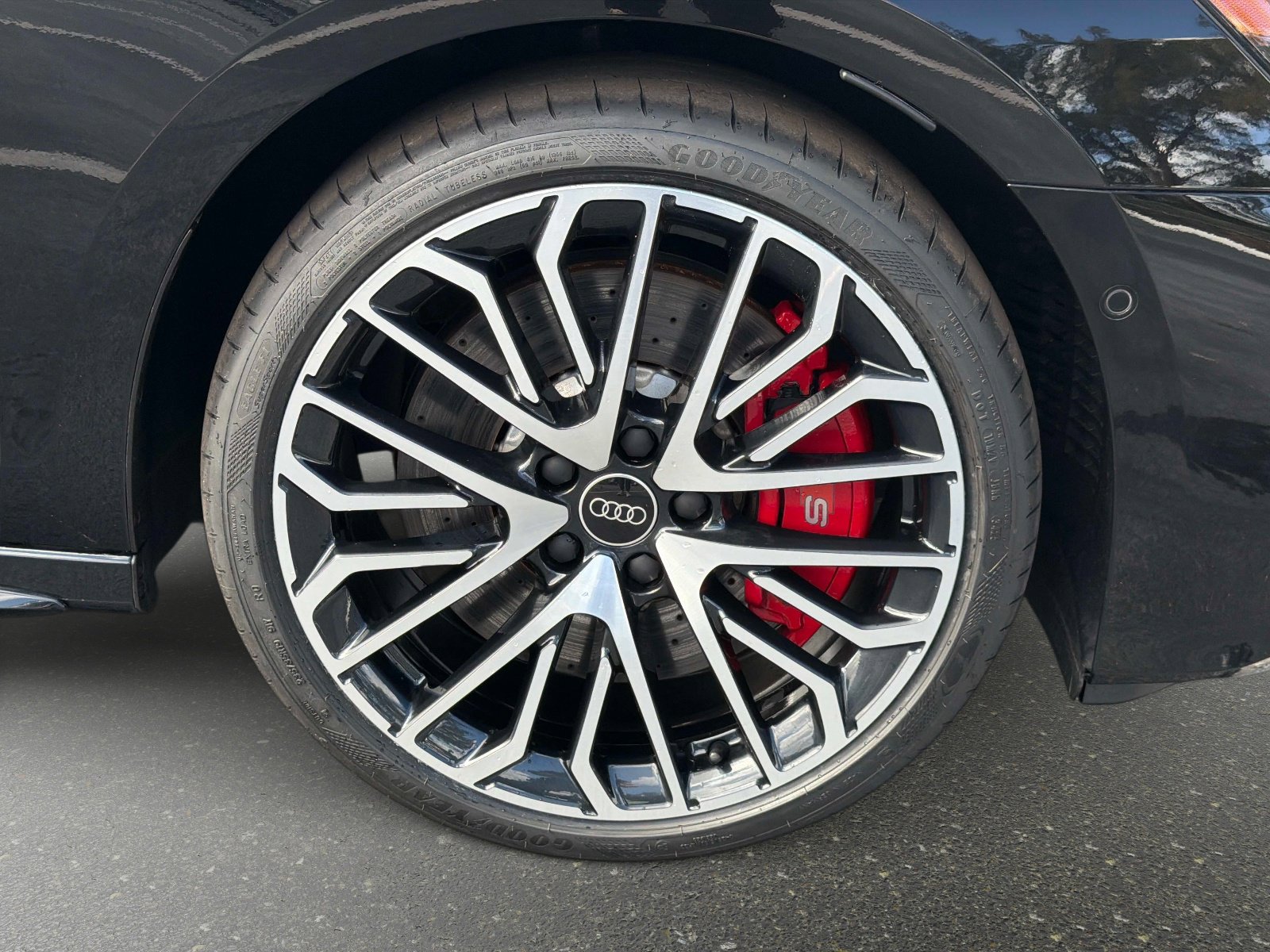 Used 2025 Audi S3 Premium Plus image 20