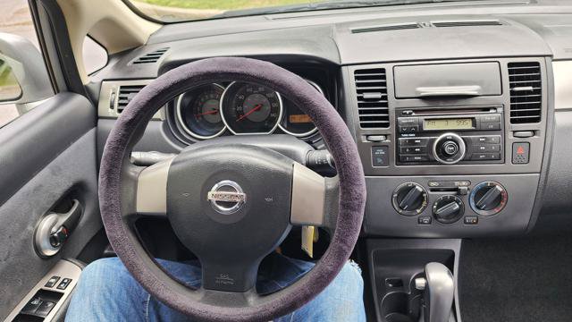 Used 2007 Nissan Versa 1.8 S w/ PWR Pkg FWD image 17
