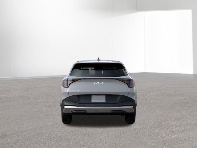 Certified 2026 Kia Sportage EX FWD image 6