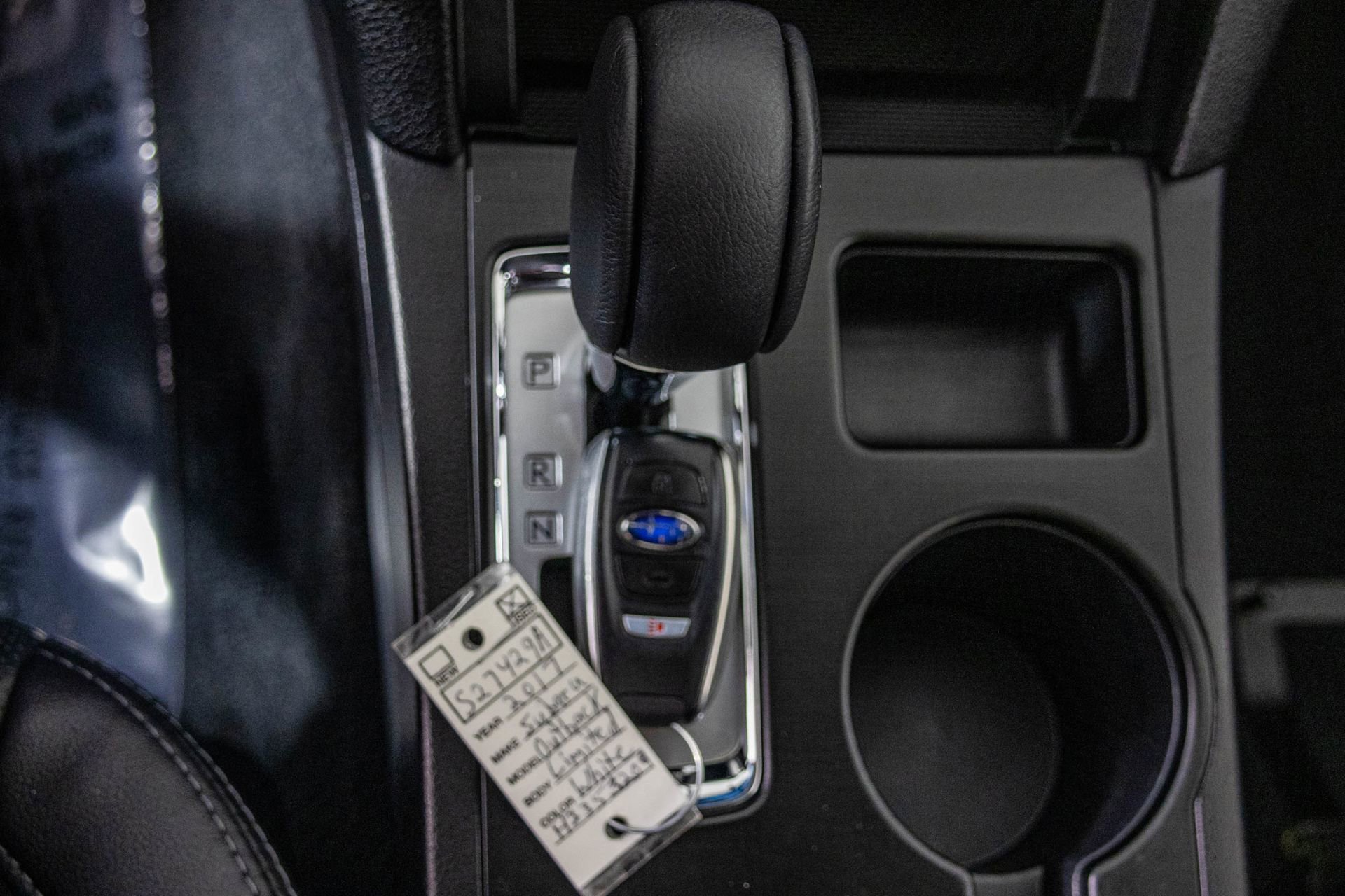 Used 2017 Subaru Outback 2.5i Limited w/ Popular Package #5 image 28