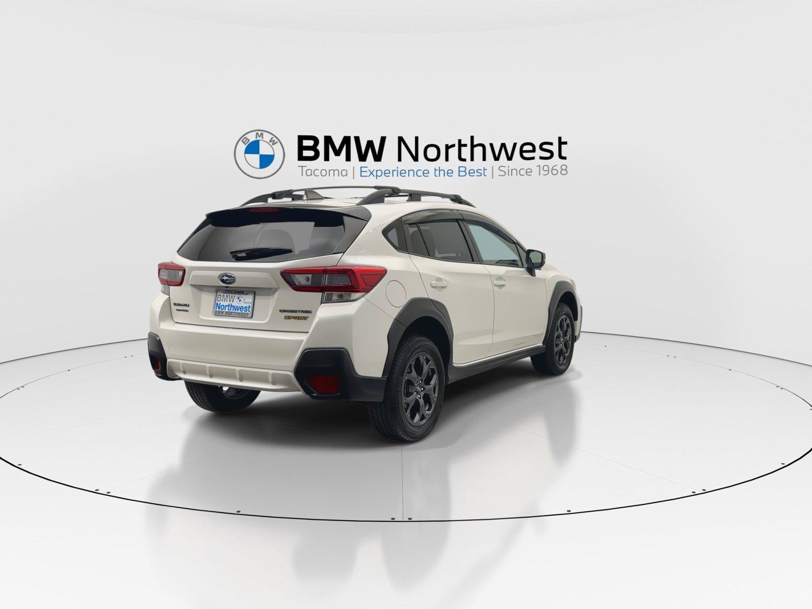 Used 2022 Subaru Crosstrek 2.5i Sport w/ Moonroof Package AWD/4WD image 3