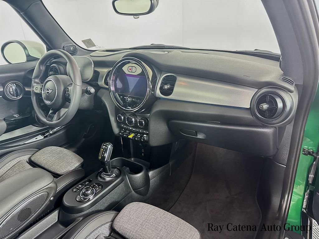 Certified 2024 MINI Cooper SE FWD image 30