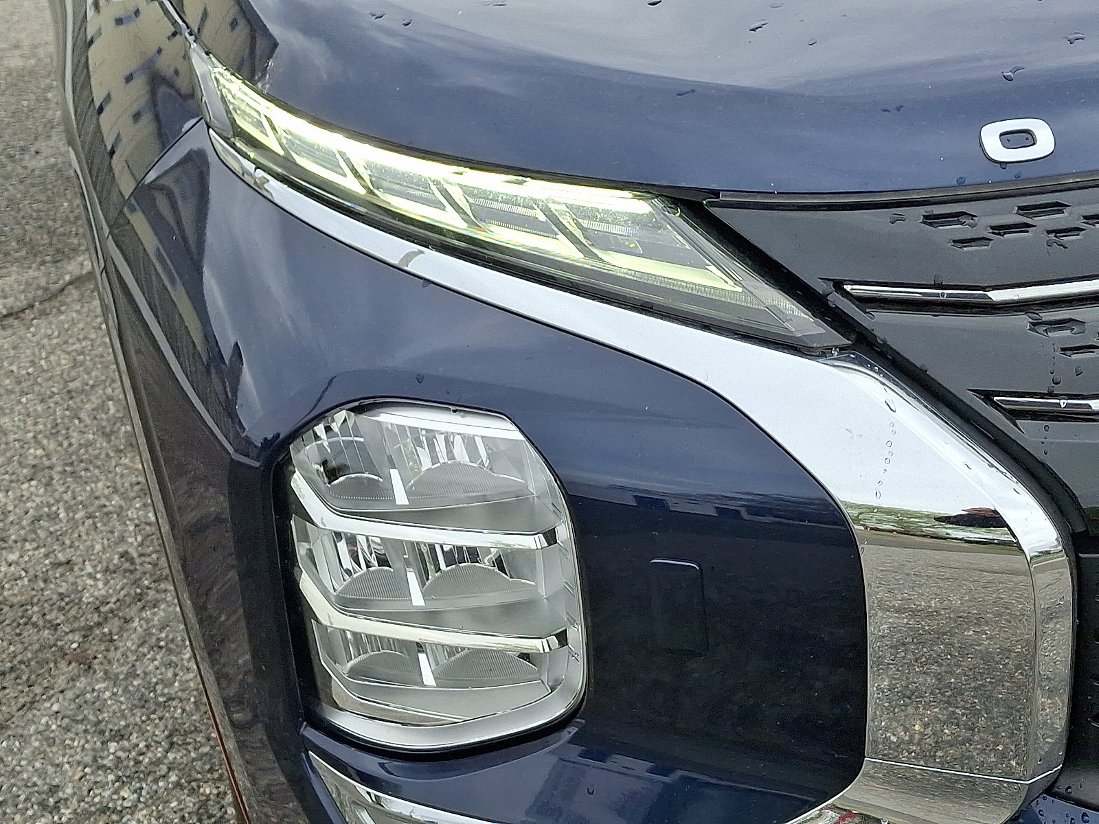Used 2023 Mitsubishi Outlander SEL 40th Anniversary AWD/4WD image 9