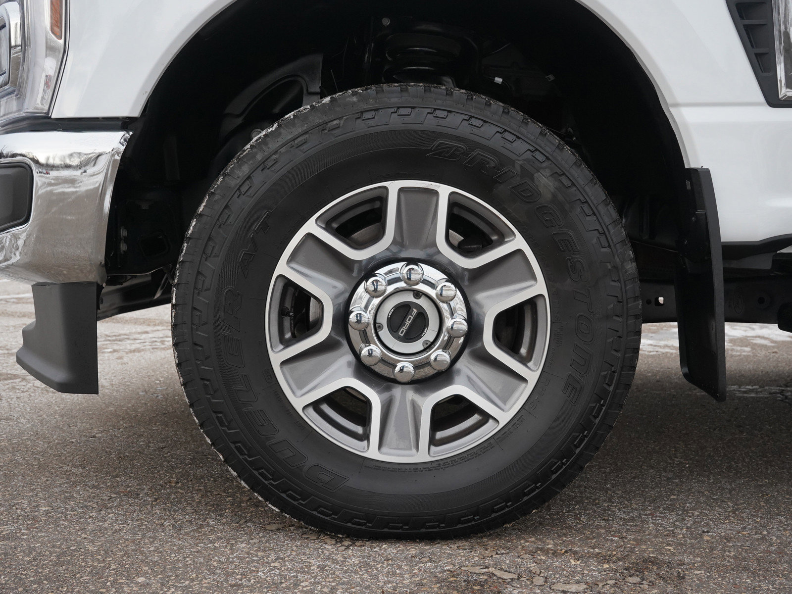 Used 2024 Ford F350 Lariat image 31