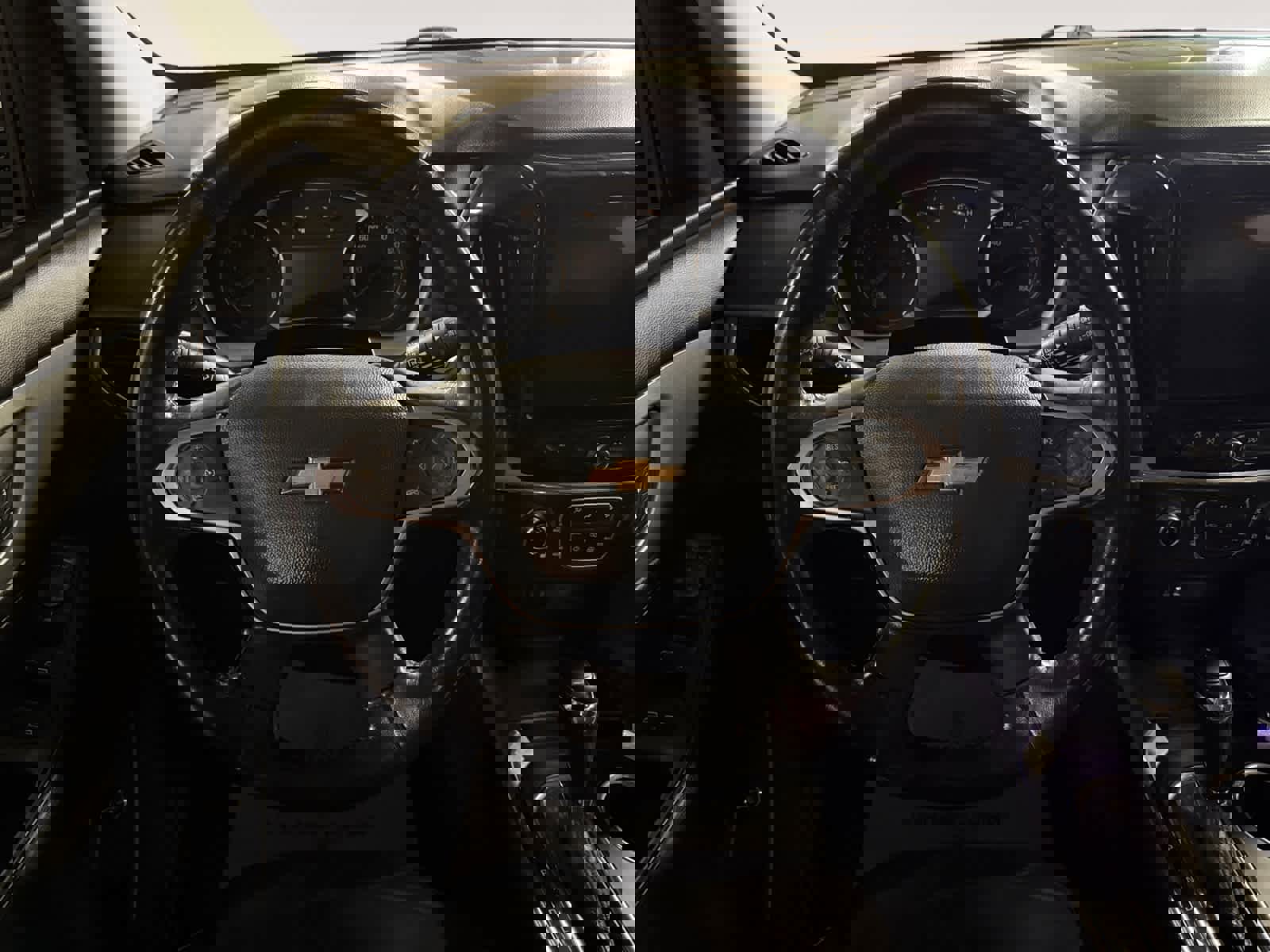 Used 2020 Chevrolet Traverse LT w/ LPO, Floor Liner Package image 16