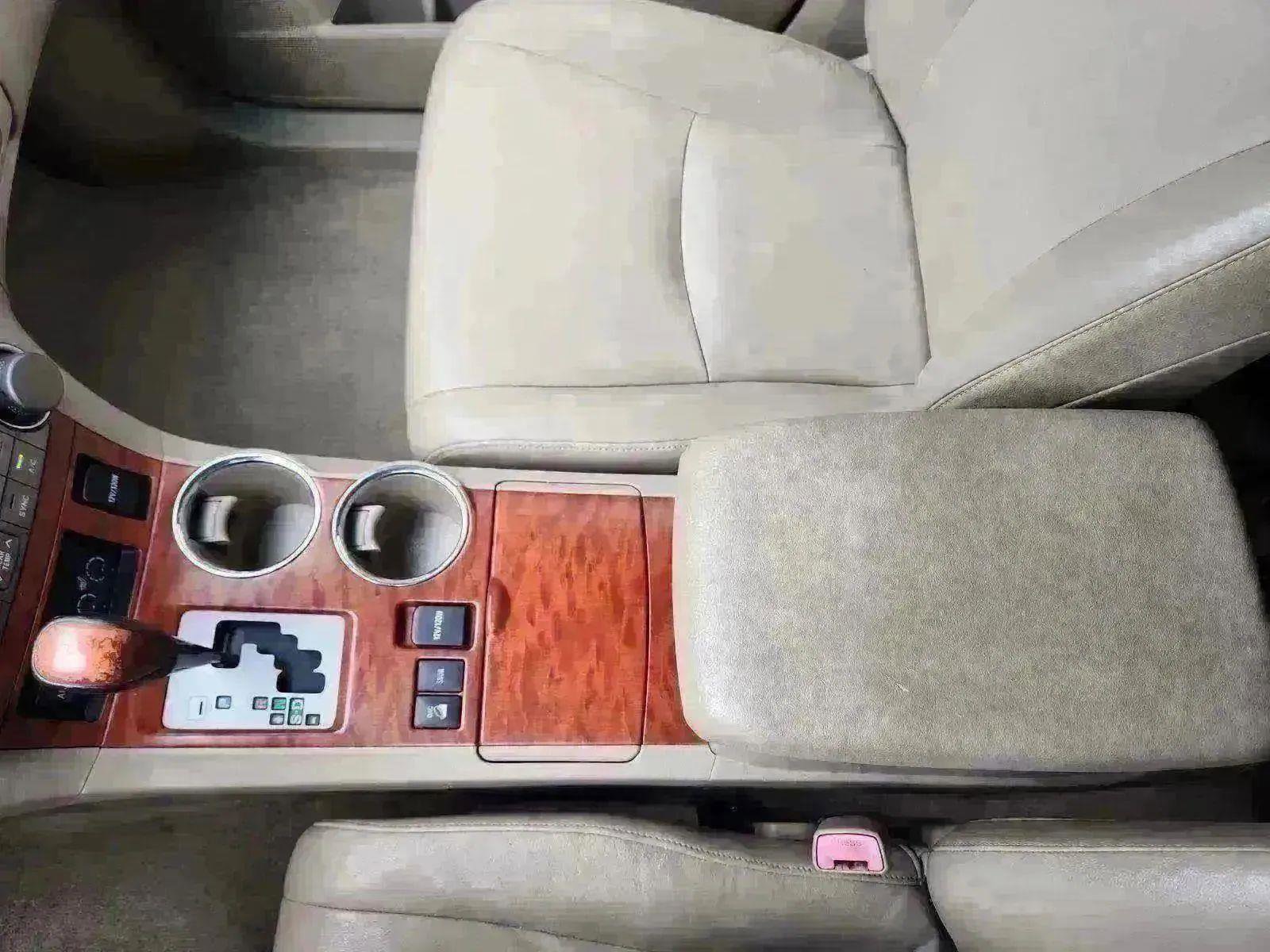 Used 2010 Toyota Highlander Limited image 44